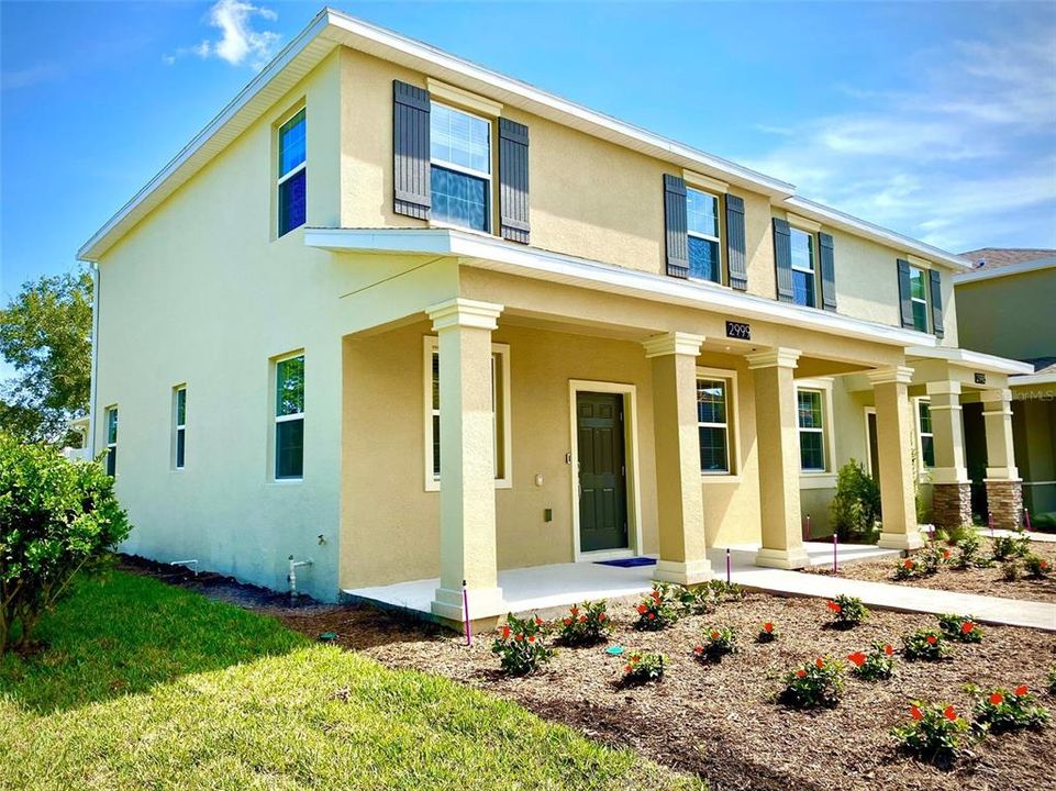 For Rent: $2,600 (3 beds, 2 baths, 1731 Square Feet)