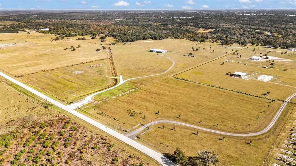 На продажу: $1,200,000 (20.00 acres)