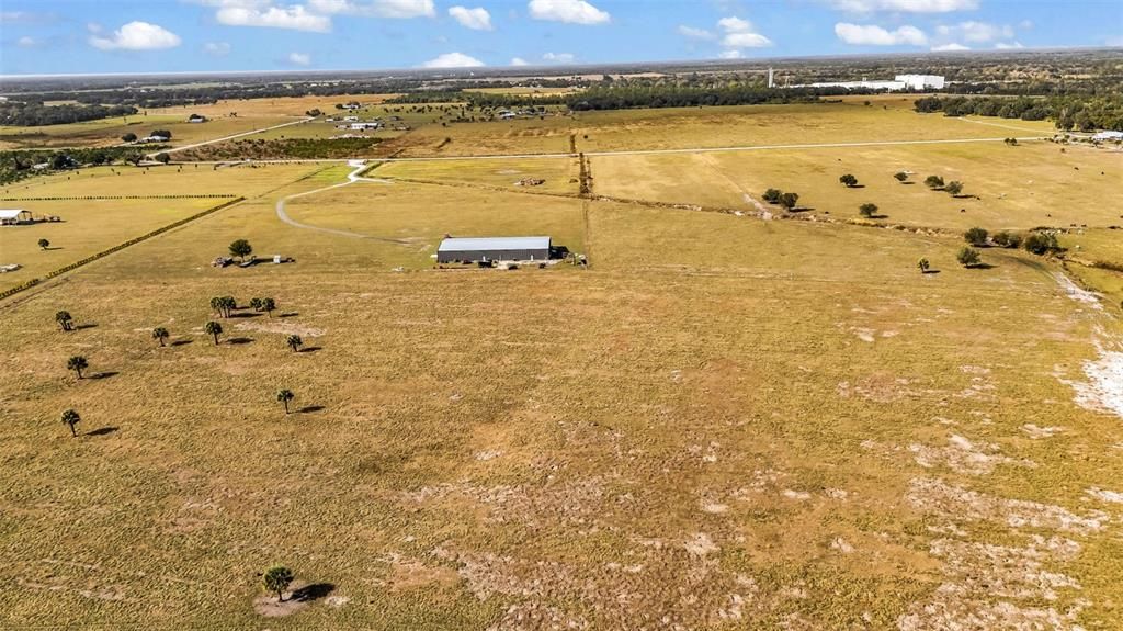 На продажу: $1,200,000 (20.00 acres)