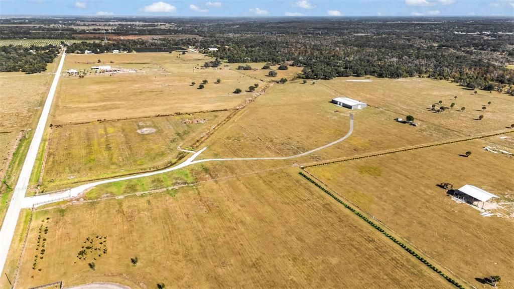 На продажу: $1,200,000 (20.00 acres)