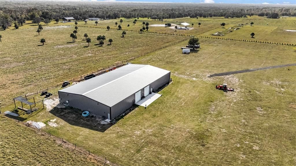 На продажу: $1,200,000 (20.00 acres)