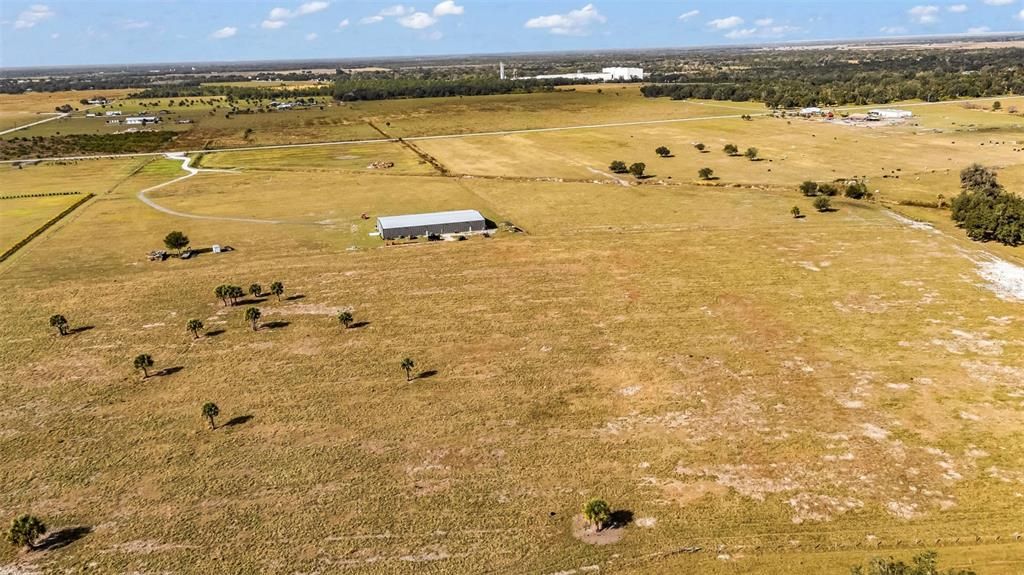 На продажу: $1,200,000 (20.00 acres)