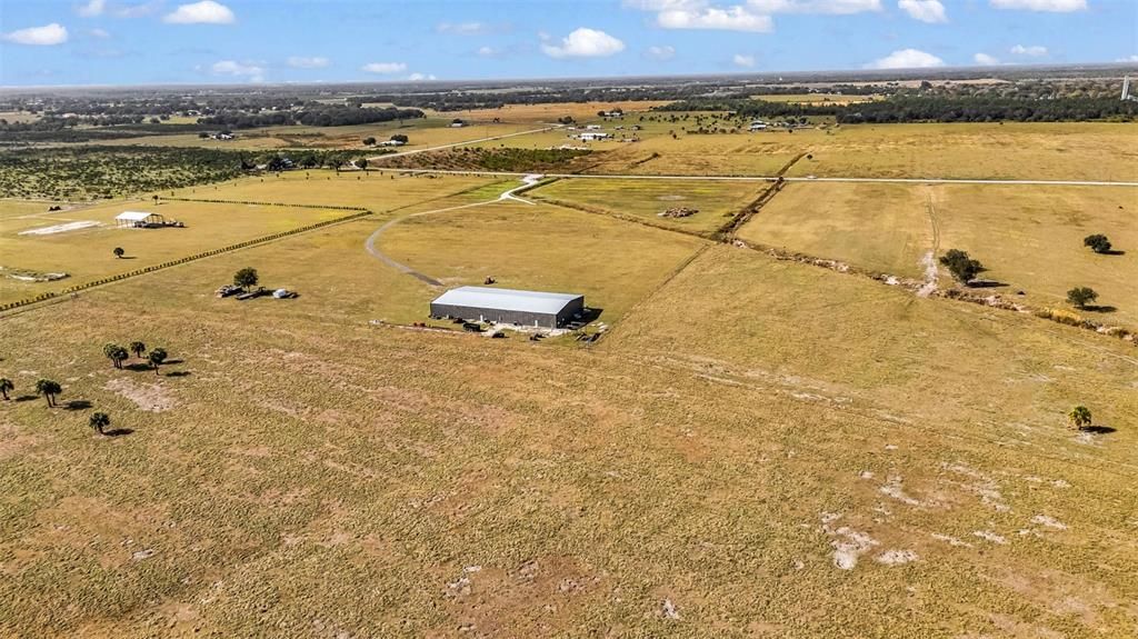 На продажу: $1,200,000 (20.00 acres)