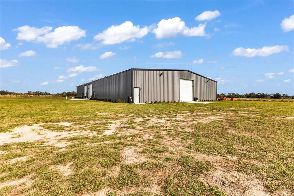 На продажу: $1,200,000 (20.00 acres)