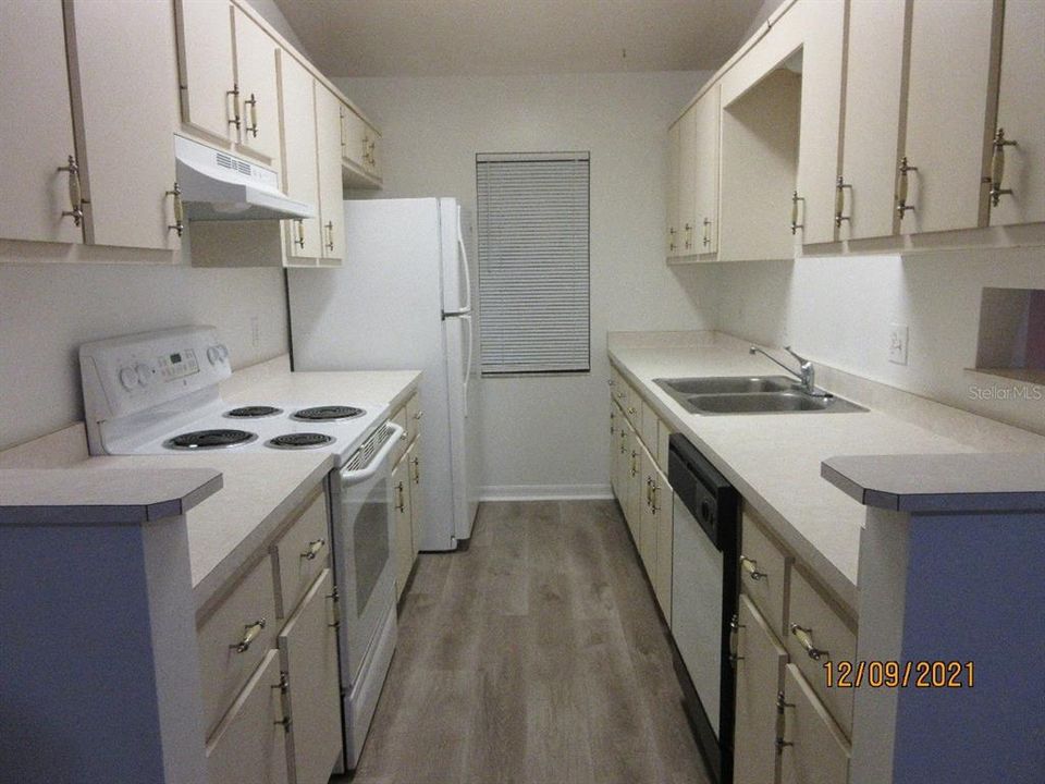 For Rent: $1,200 (2 beds, 2 baths, 1030 Square Feet)