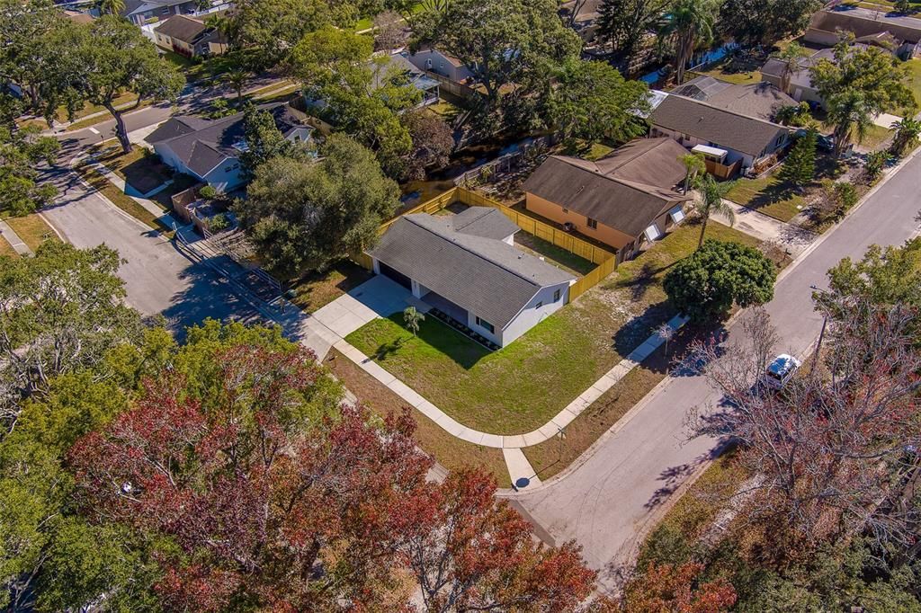 На продажу: $549,900 (3 спален, 2 ванн, 1135 Квадратных фут)