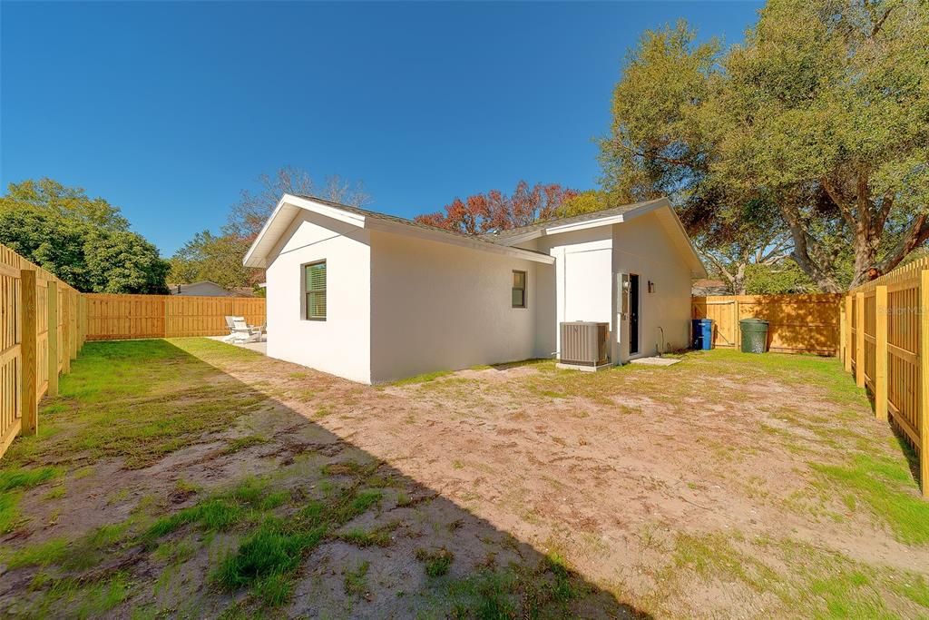 На продажу: $549,900 (3 спален, 2 ванн, 1135 Квадратных фут)