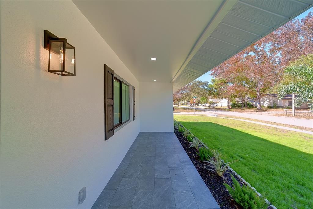 На продажу: $549,900 (3 спален, 2 ванн, 1135 Квадратных фут)