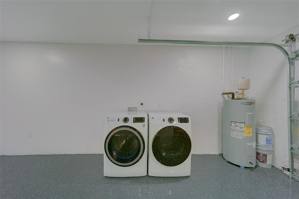 На продажу: $549,900 (3 спален, 2 ванн, 1135 Квадратных фут)