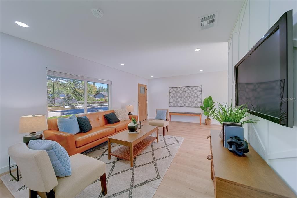 На продажу: $549,900 (3 спален, 2 ванн, 1135 Квадратных фут)