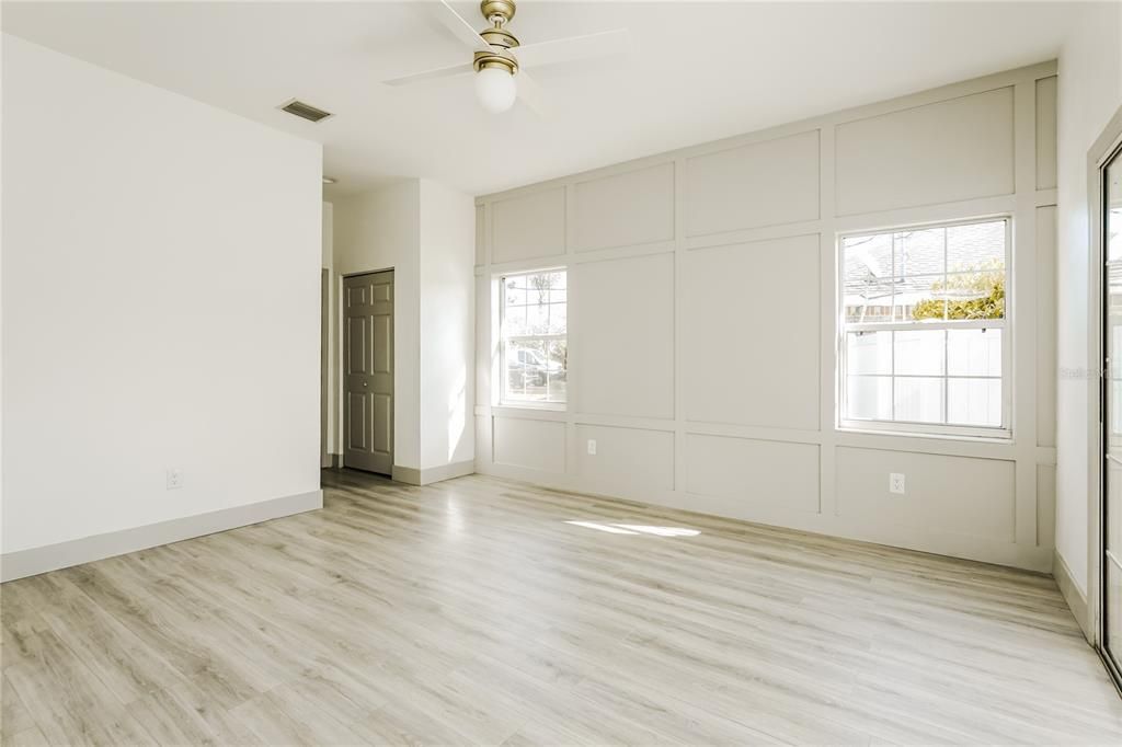 For Sale: $434,900 (4 beds, 2 baths, 2183 Square Feet)