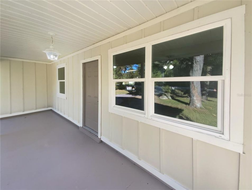 На продажу: $240,000 (3 спален, 2 ванн, 1008 Квадратных фут)