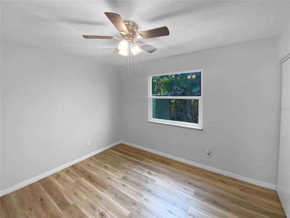 На продажу: $240,000 (3 спален, 2 ванн, 1008 Квадратных фут)