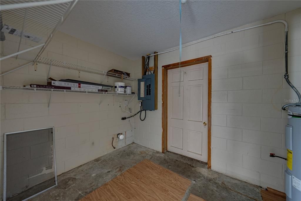 待售: $249,995 (3 贝兹, 2 浴室, 1415 平方英尺)