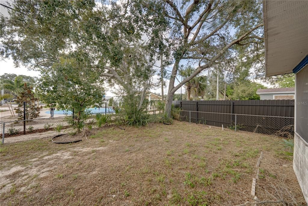 待售: $249,995 (3 贝兹, 2 浴室, 1415 平方英尺)