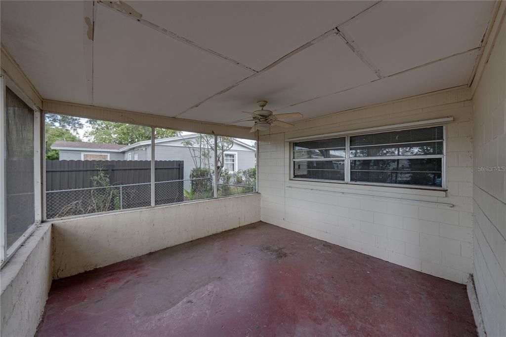 待售: $249,995 (3 贝兹, 2 浴室, 1415 平方英尺)