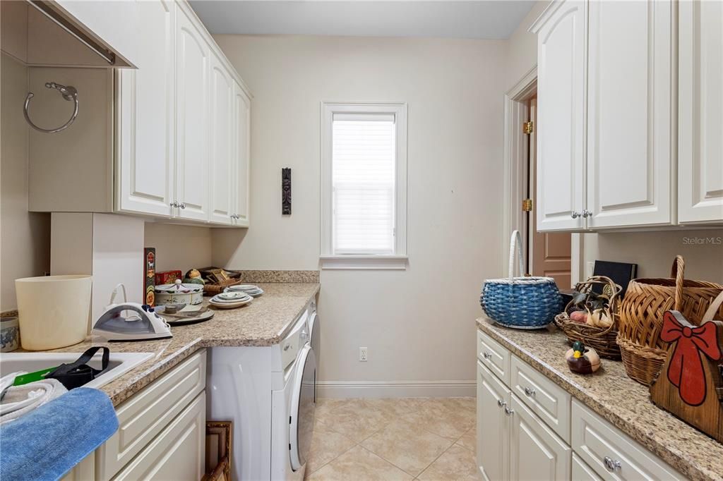 На продажу: $1,199,000 (4 спален, 4 ванн, 3812 Квадратных фут)