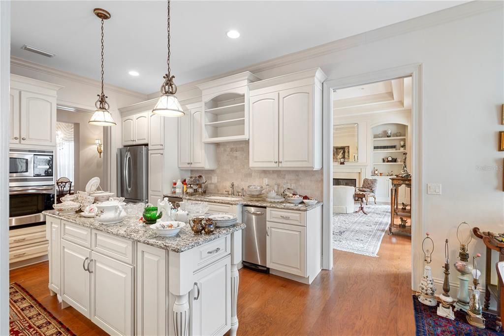 На продажу: $1,199,000 (4 спален, 4 ванн, 3812 Квадратных фут)