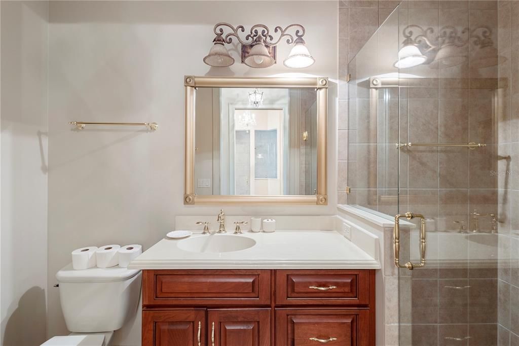 На продажу: $1,199,000 (4 спален, 4 ванн, 3812 Квадратных фут)