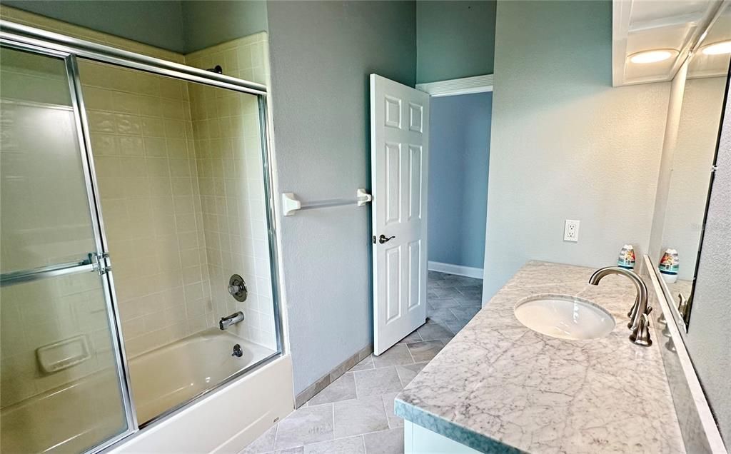 В аренду: $2,200 (2 спален, 2 ванн, 1532 Квадратных фут)