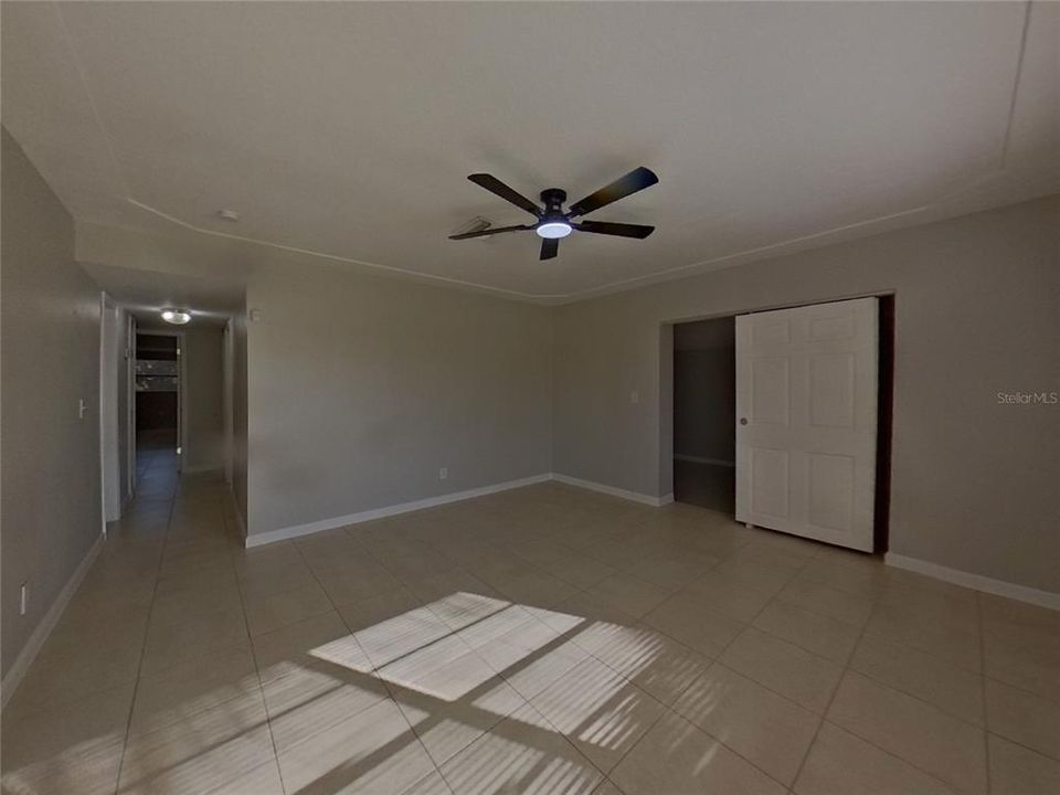 En Renta: $2,249 (3 camas, 2 baños, 1955 Pies cuadrados)