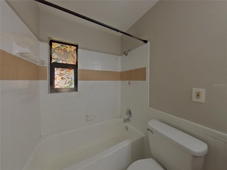 En Renta: $2,249 (3 camas, 2 baños, 1955 Pies cuadrados)