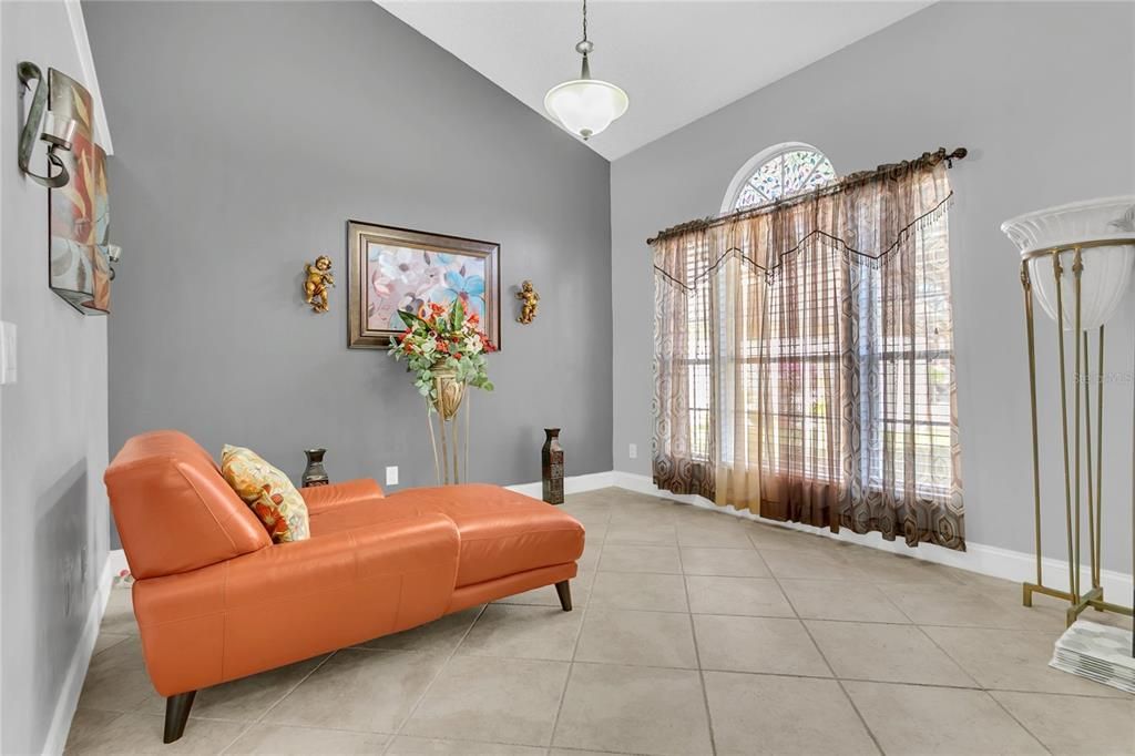 For Sale: $535,000 (4 beds, 2 baths, 2341 Square Feet)