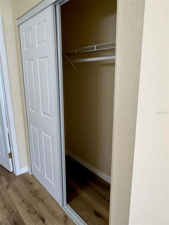 For Rent: $1,450 (2 beds, 1 baths, 900 Square Feet)