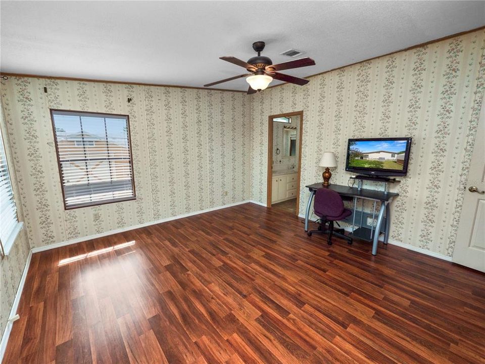 En Renta: $1,800 (3 camas, 2 baños, 1440 Pies cuadrados)