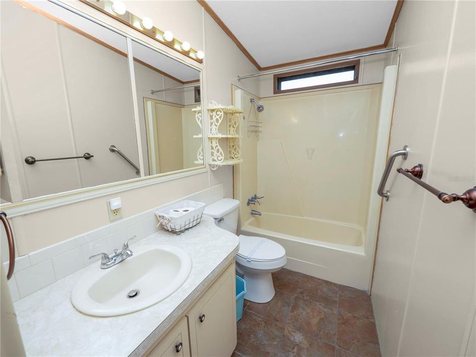 En Renta: $1,800 (3 camas, 2 baños, 1440 Pies cuadrados)