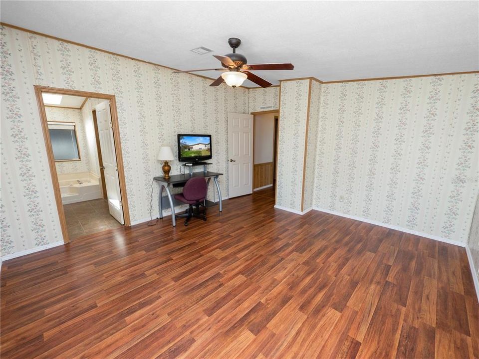 En Renta: $1,800 (3 camas, 2 baños, 1440 Pies cuadrados)