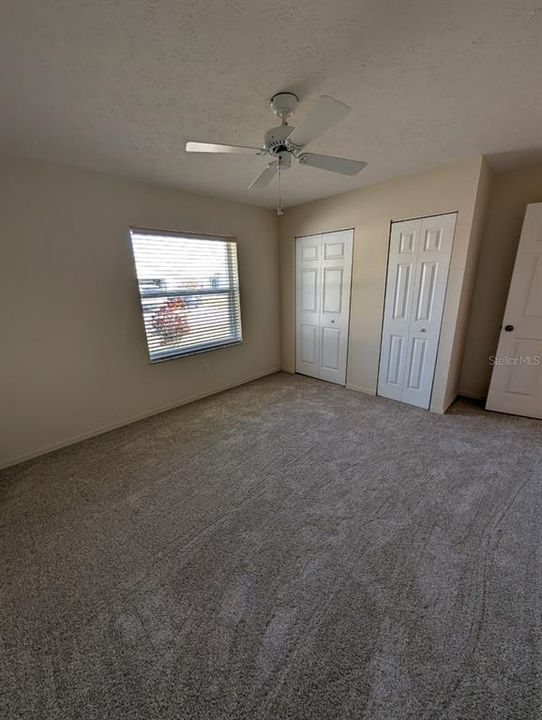 На продажу: $129,900 (2 спален, 2 ванн, 1135 Квадратных фут)