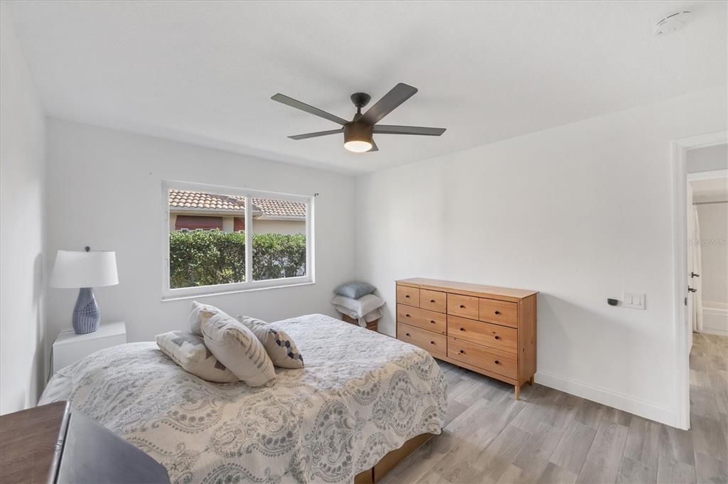 En Venta: $374,000 (2 camas, 2 baños, 1730 Pies cuadrados)