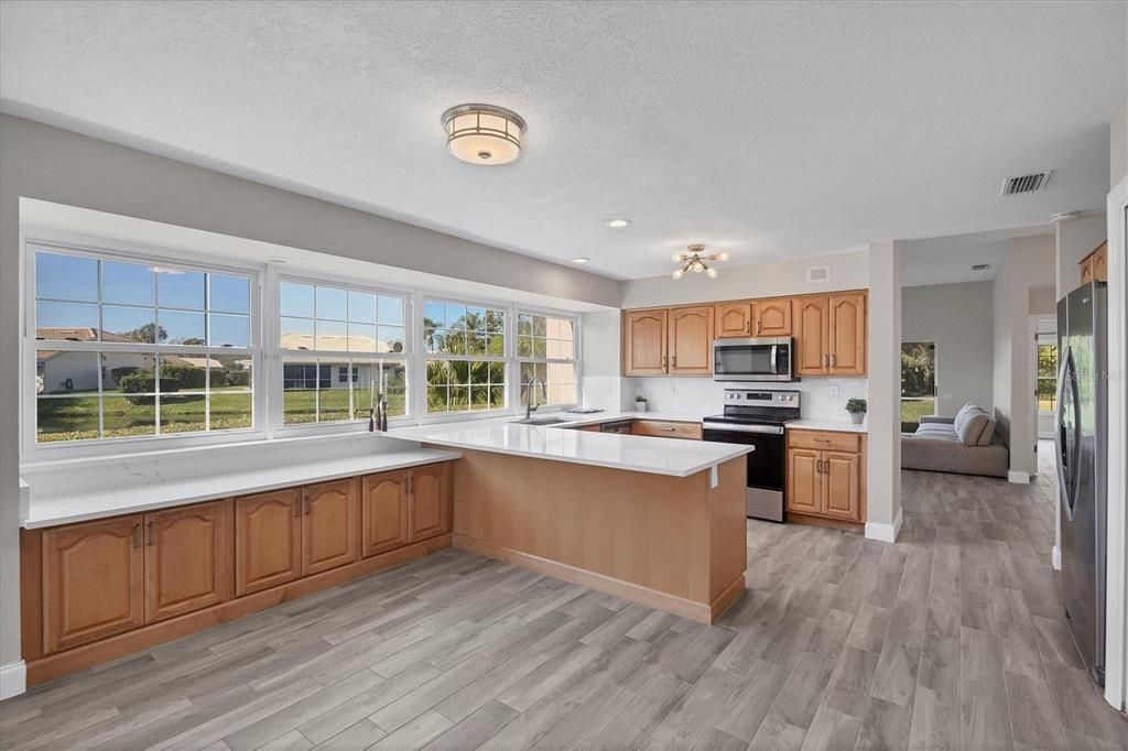 En Venta: $374,000 (2 camas, 2 baños, 1730 Pies cuadrados)