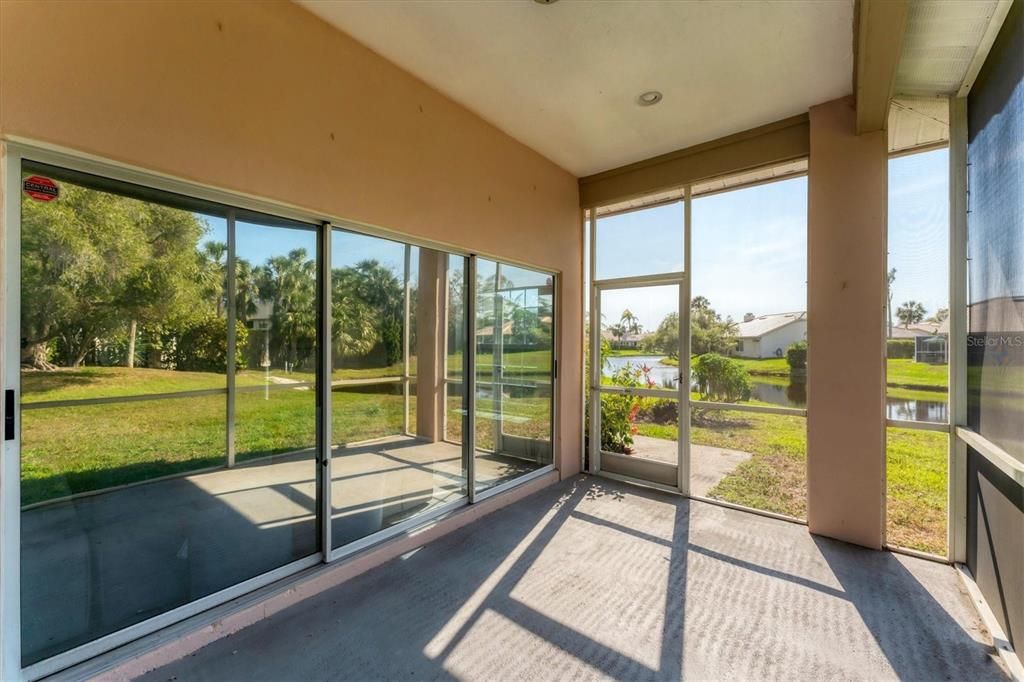 En Venta: $374,000 (2 camas, 2 baños, 1730 Pies cuadrados)