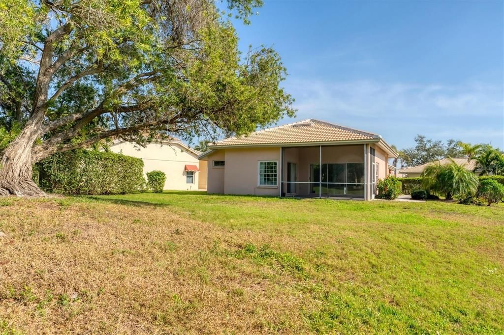 En Venta: $374,000 (2 camas, 2 baños, 1730 Pies cuadrados)