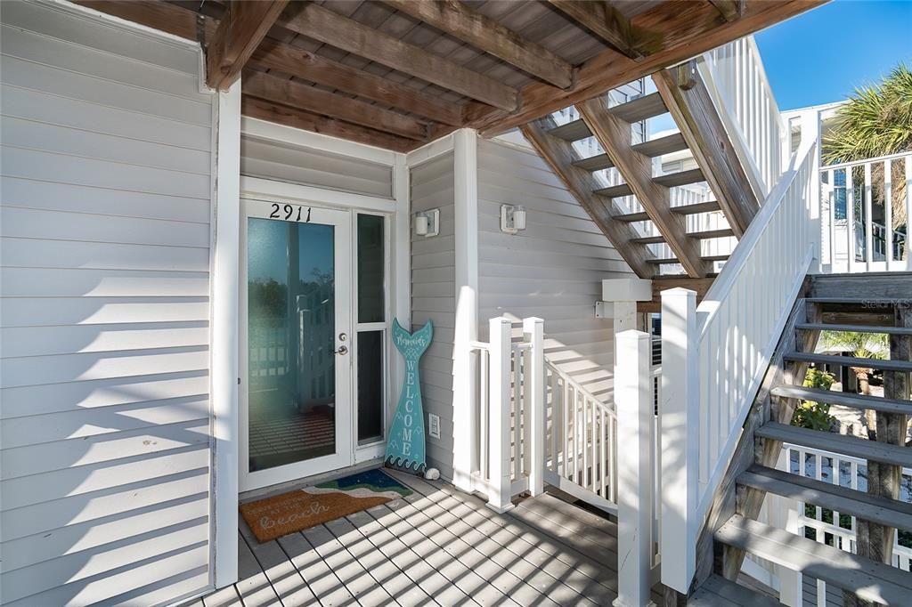 For Sale: $375,000 (2 beds, 2 baths, 1232 Square Feet)