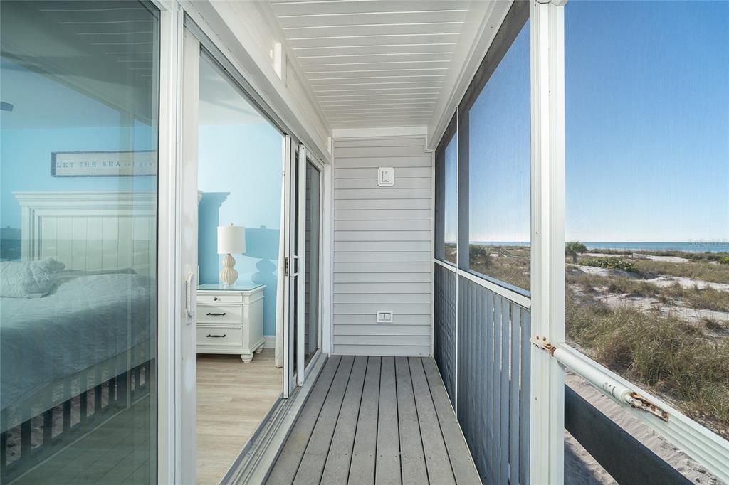 For Sale: $375,000 (2 beds, 2 baths, 1232 Square Feet)