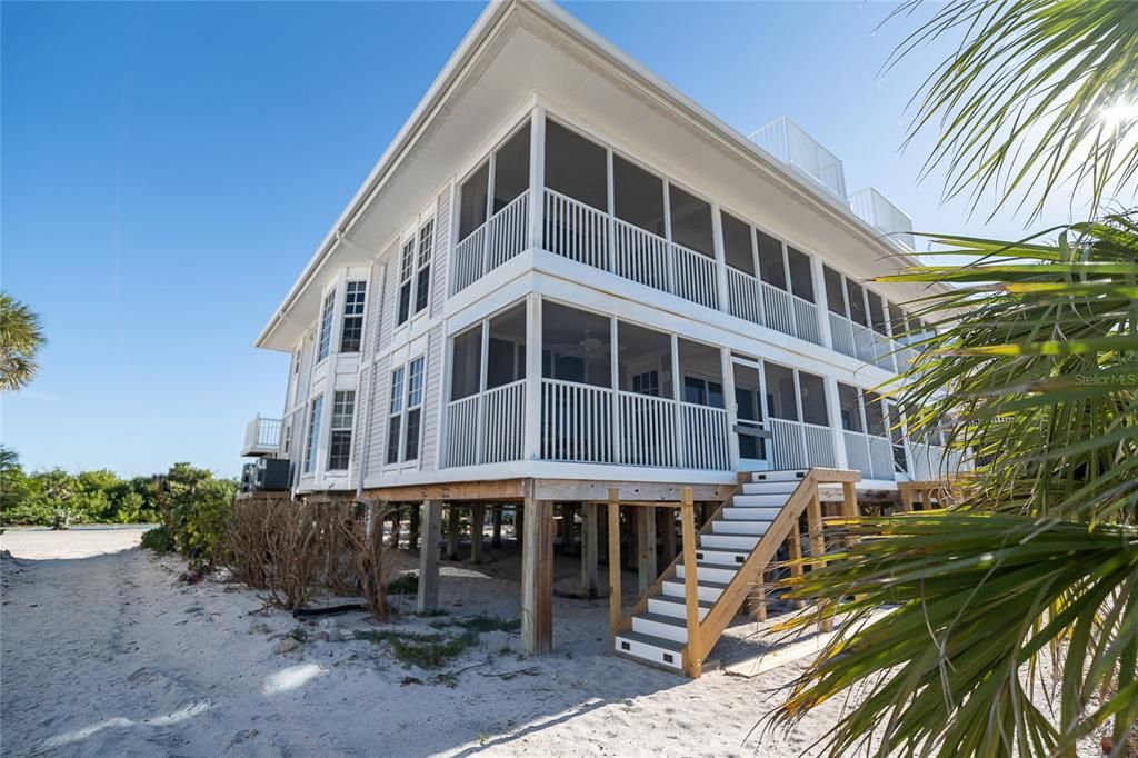 For Sale: $375,000 (2 beds, 2 baths, 1232 Square Feet)