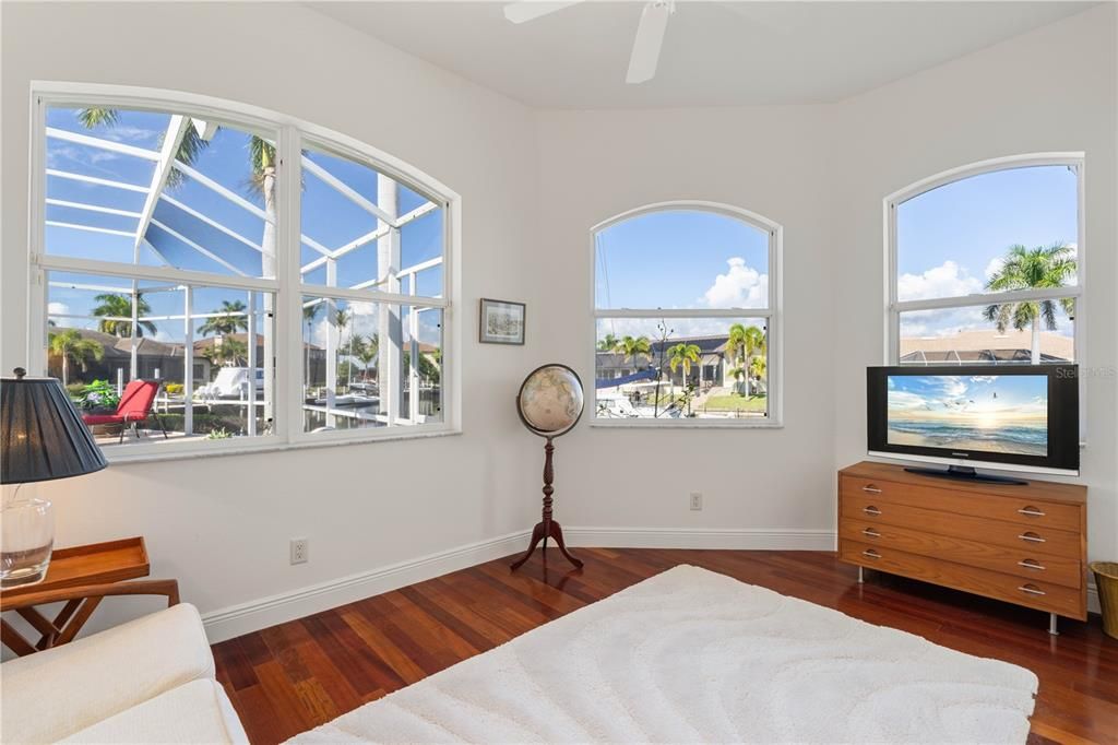 For Sale: $1,675,000 (5 beds, 3 baths, 3936 Square Feet)