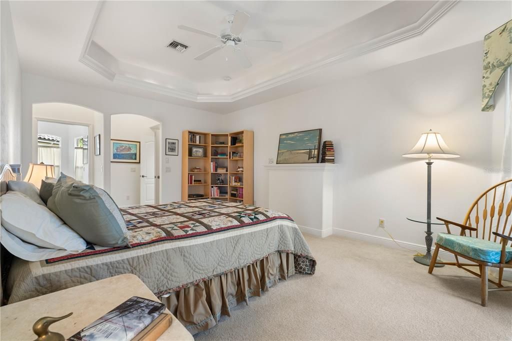 For Sale: $1,675,000 (5 beds, 3 baths, 3936 Square Feet)