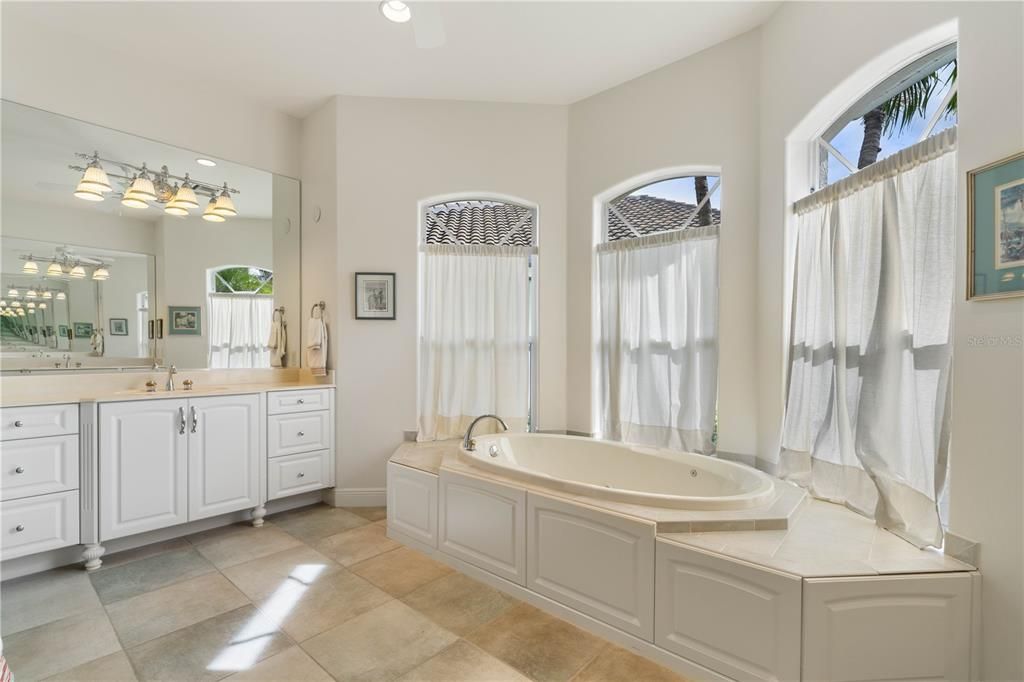 For Sale: $1,675,000 (5 beds, 3 baths, 3936 Square Feet)