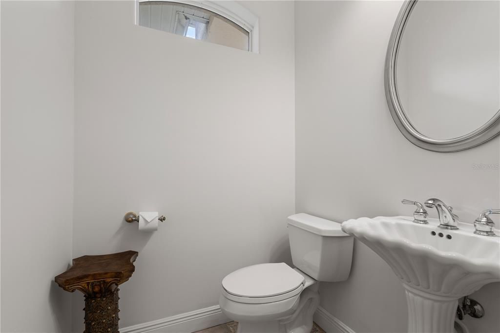 For Sale: $1,675,000 (5 beds, 3 baths, 3936 Square Feet)