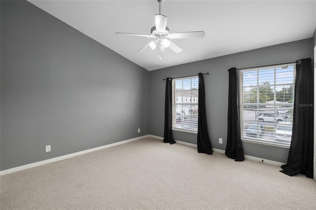 For Rent: $1,500 (2 beds, 1 baths, 1051 Square Feet)