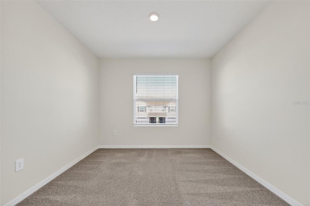 For Sale: $354,900 (3 beds, 2 baths, 1673 Square Feet)