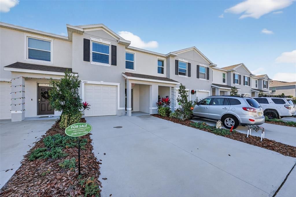 For Sale: $354,900 (3 beds, 2 baths, 1673 Square Feet)