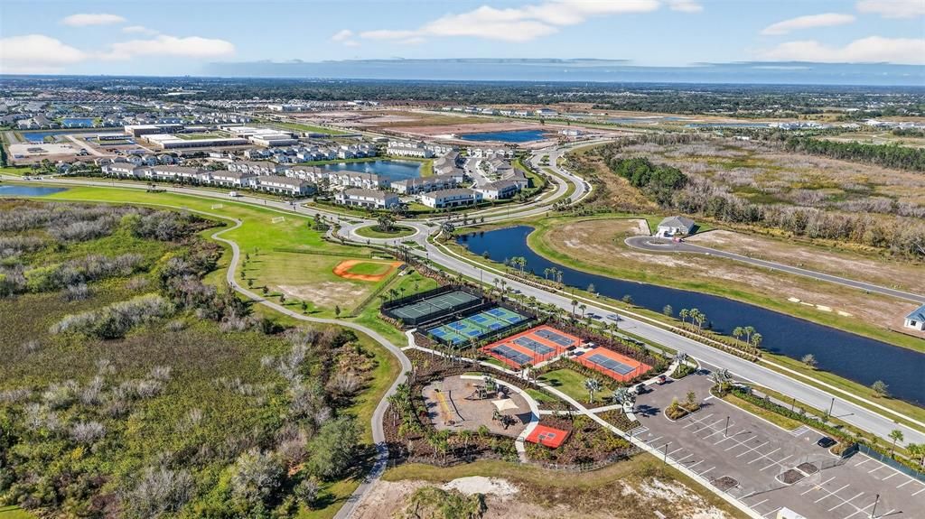 For Sale: $354,900 (3 beds, 2 baths, 1673 Square Feet)