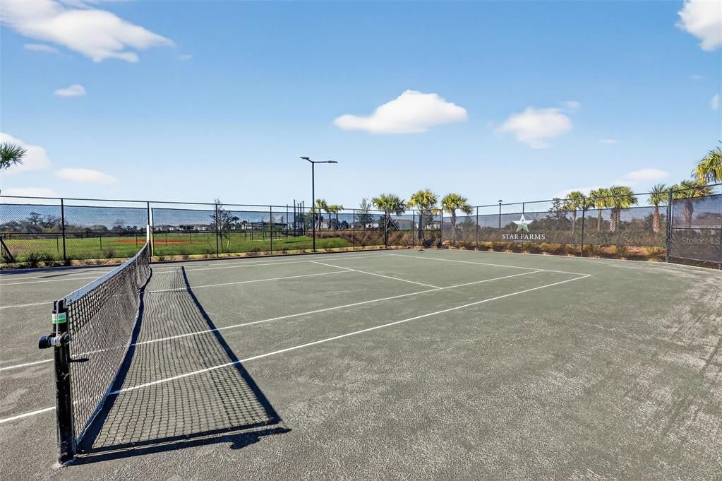 For Sale: $354,900 (3 beds, 2 baths, 1673 Square Feet)