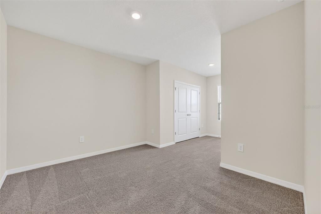 For Sale: $354,900 (3 beds, 2 baths, 1673 Square Feet)