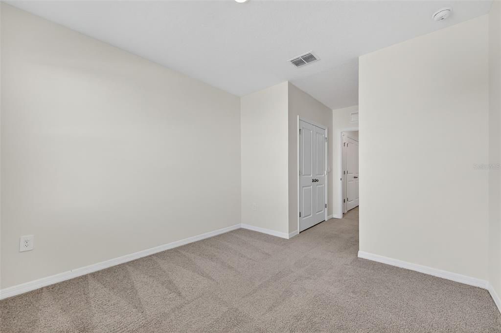 For Sale: $354,900 (3 beds, 2 baths, 1673 Square Feet)